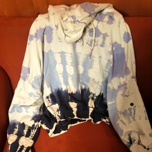Cropped hoodie